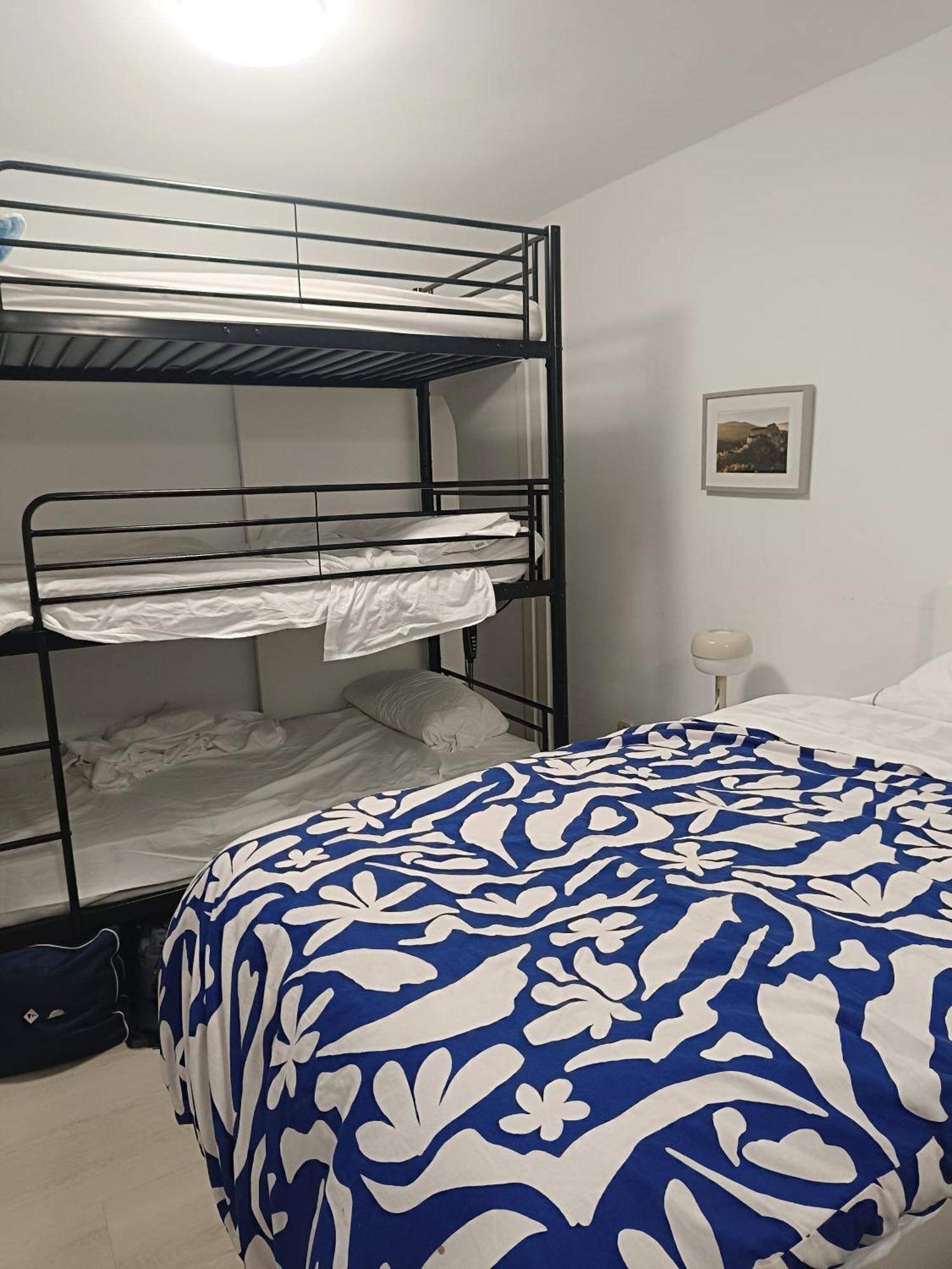 2-Centro Hab Compartida Masculina 8X Bed and Breakfast Μαδρίτη Εξωτερικό φωτογραφία